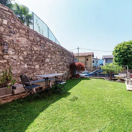 Ca Di Strii بيت للعطل