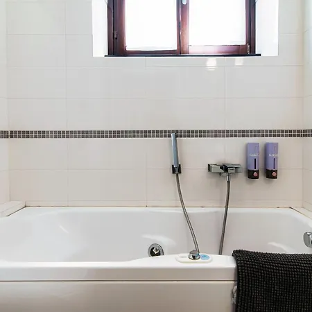 Ca Di Strii * チェルノッビオ